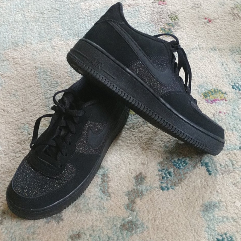 Nike Air Force 1 low black Women's size 8